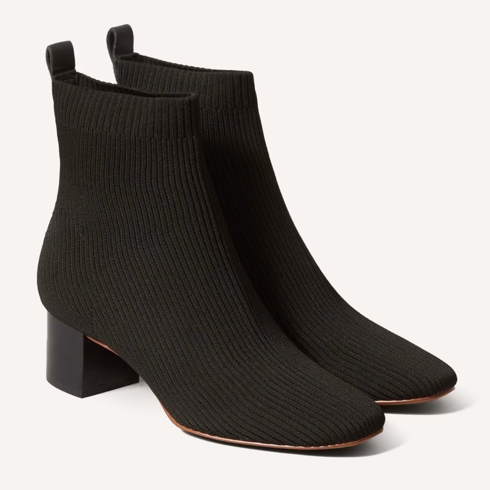 Everlane The Glove Boot In Black, Size 8‎